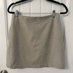 Aritzia Wilfred Classic Mini Skirt